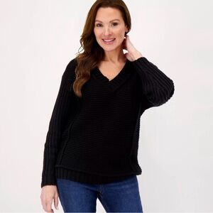 Encore by Idina Mendel Black Mixed Stitch V-Neck Sweater Size M